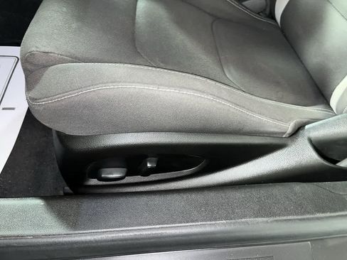 Used 2022 Chevrolet Camaro LT w/ Design Package 2 RWD image 14