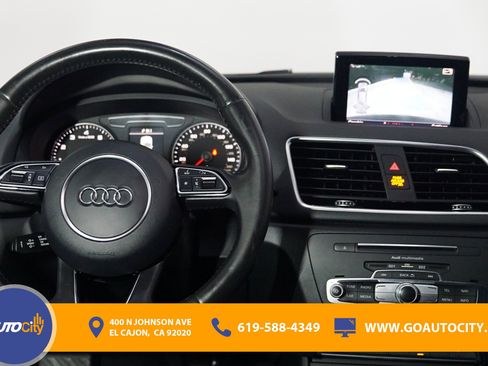 Used 2017 Audi Q3 2.0T Prestige w/ Prestige Package image 5