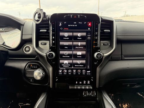 Used 2021 RAM 1500 Laramie image 15