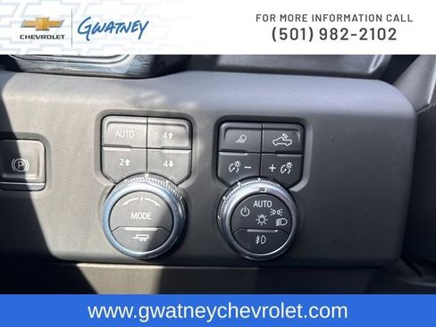 Used 2023 GMC Sierra 1500 AT4 w/ AT4 Premium Package AWD/4WD image 20