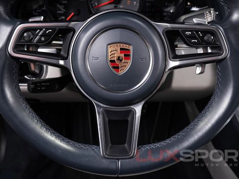 Used 2017 Porsche 911 Carrera S RWD image 35