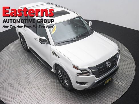 Used 2023 Nissan Armada Platinum w/ Captain's Chairs Package AWD/4WD image 3