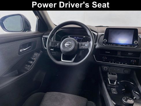 Used 2023 Nissan Rogue SV AWD/4WD image 2