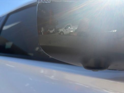Used 2019 Nissan Kicks SR w/ SR Premium Package FWD image 42