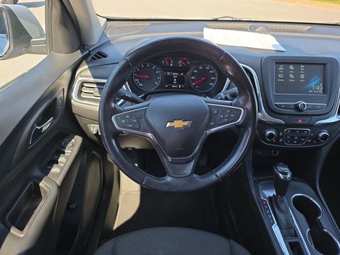Used 2018 Chevrolet Equinox LT image 15