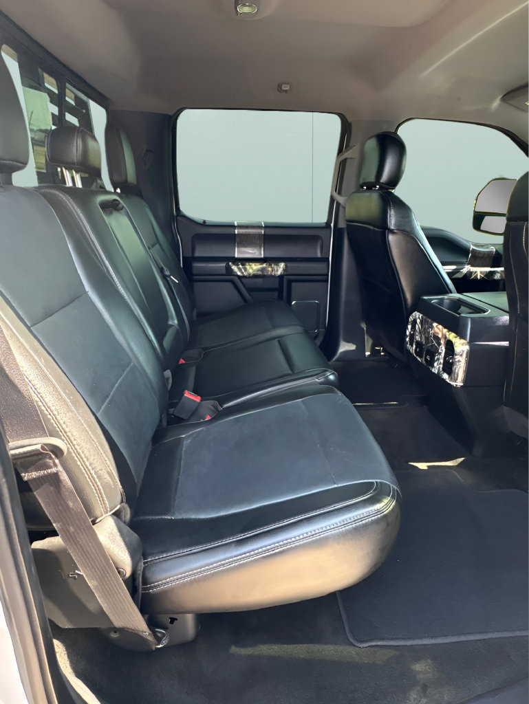 Used 2018 Ford F250 Lariat w/ Lariat Ultimate Package AWD/4WD image 18