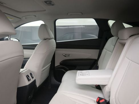 Certified 2025 Hyundai Tucson SEL image 18