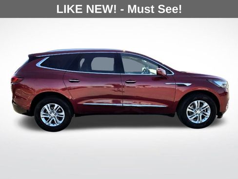 Used 2019 Buick Enclave Essence image 10