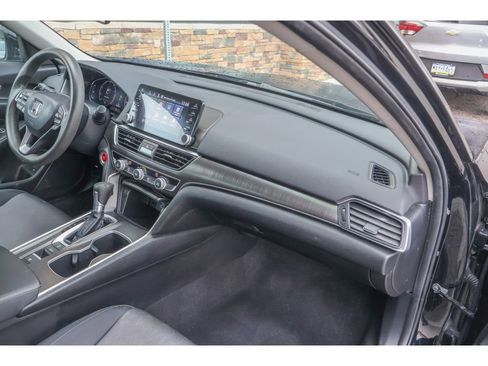 Used 2021 Honda Accord LX image 13