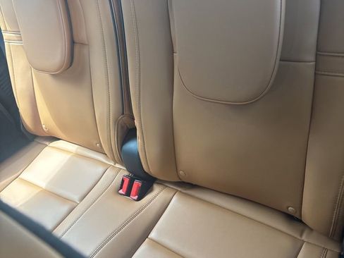 Certified 2023 Lincoln Aviator Black Label Grand Touring w/ Class IV Trailer Tow Package image 12