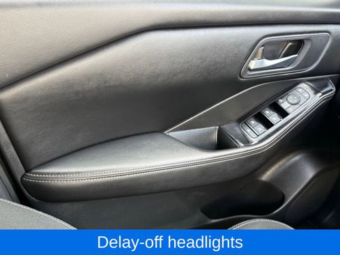 Used 2024 Nissan Rogue SV AWD/4WD image 33