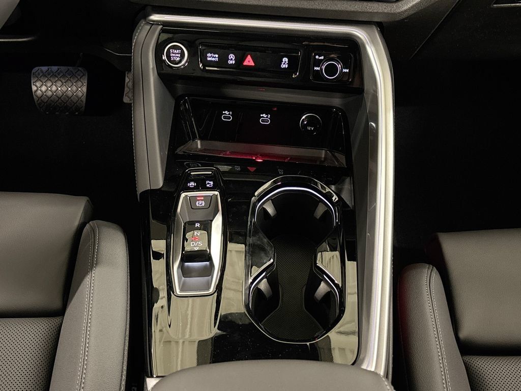 New 2026 Audi Q5 Premium Plus AWD/4WD image 13