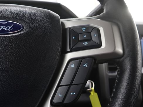 Used 2019 Ford F350 Lariat w/ Chrome Package image 14