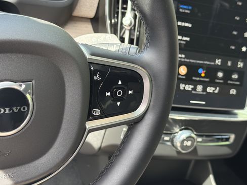 Used 2026 Volvo XC90 B6 Ultra w/ Protection Package Premier AWD/4WD image 20