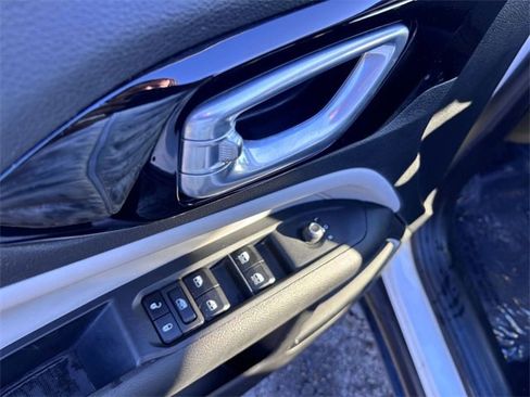 Certified 2023 Jeep Compass Limited image 13