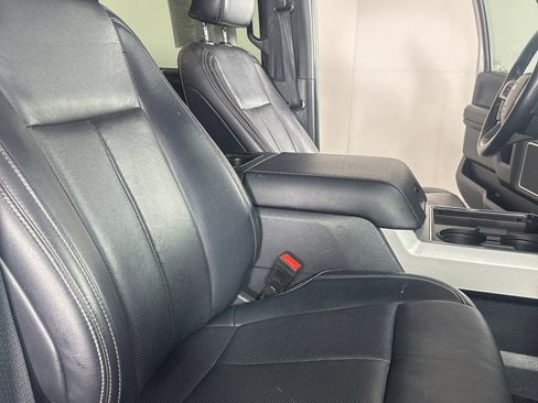 Used 2022 Ford F250 Lariat w/ Tremor Off-Road Package image 16