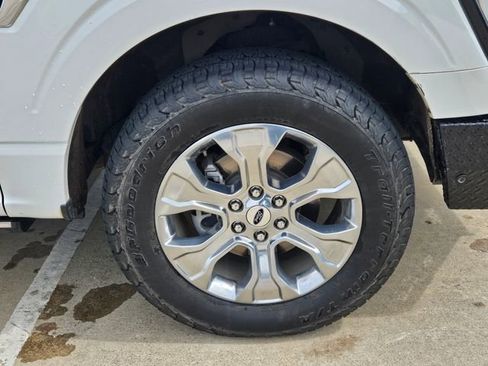 Used 2021 Ford F150 Platinum w/ Equipment Group 701A High AWD/4WD image 3