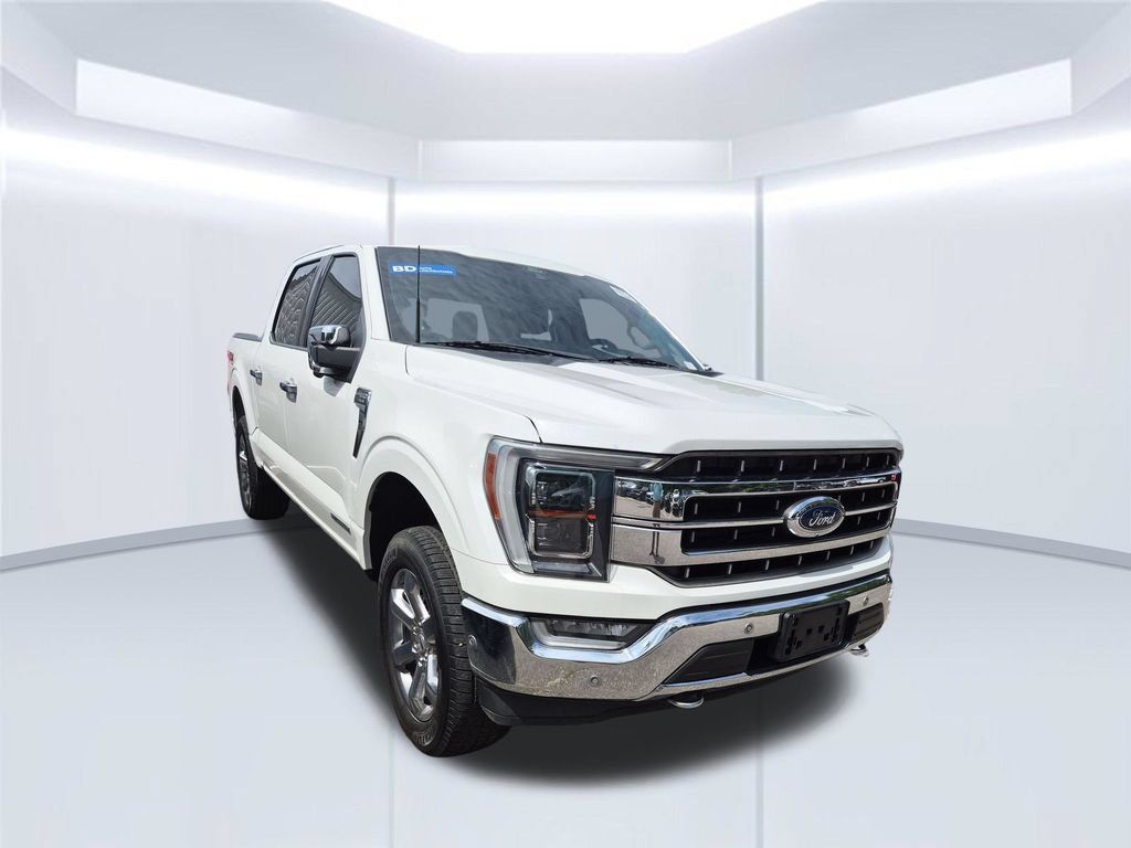 Used 2022 Ford F150 Lariat w/ Equipment Group 502A High AWD/4WD image 3