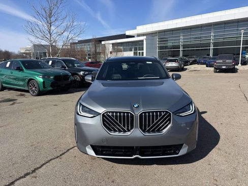 New 2026 BMW X3 xDrive30 w/ Premium Package AWD/4WD image 2