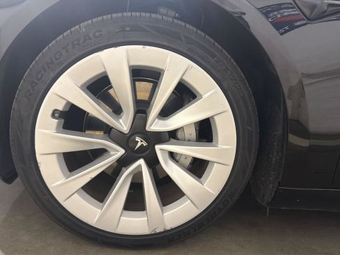 Used 2023 Tesla Model 3 Standard Range RWD image 9