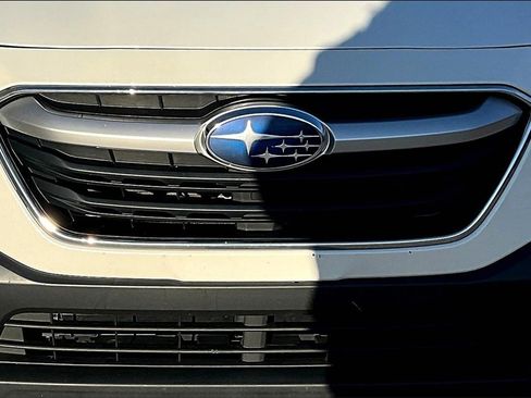 Used 2022 Subaru Outback Premium image 30