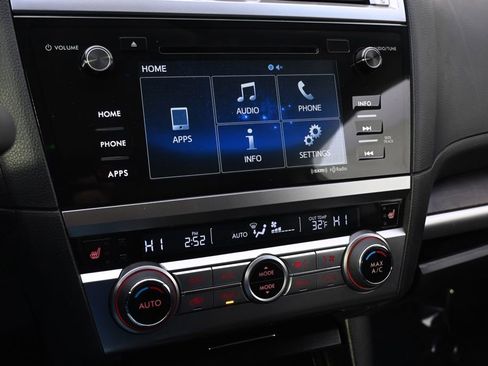 Used 2017 Subaru Outback 2.5i Limited w/ Popular Package #5 image 28