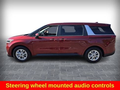 Used 2024 Kia Carnival LX FWD image 5