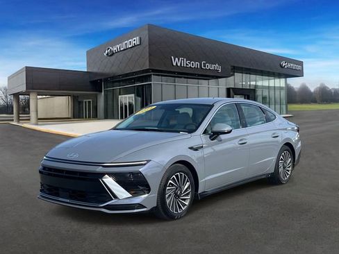 Certified 2024 Hyundai Sonata SEL image 1