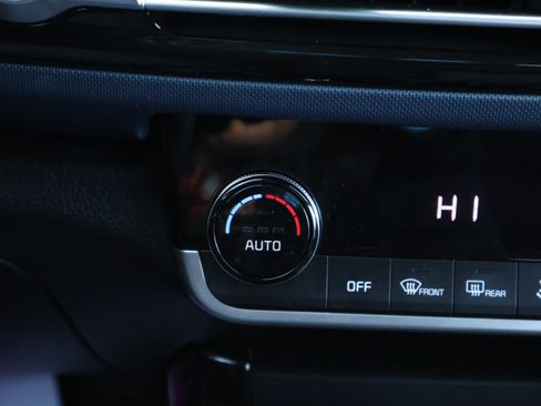 Used 2023 Kia Seltos S image 26