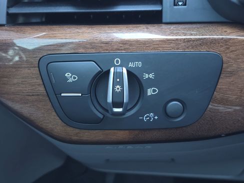 Used 2023 Audi A4 2.0T Premium w/ 18" Wheel Package image 30