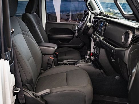 Used 2022 Jeep Wrangler Willys image 20