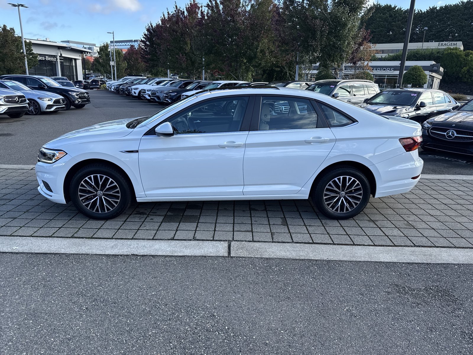 Used 2019 Volkswagen Jetta SEL FWD image 8