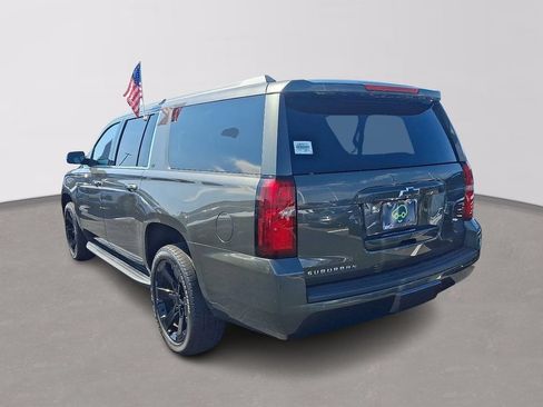 Certified 2019 Chevrolet Suburban LT AWD/4WD image 4