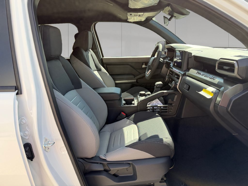 Used 2026 Toyota Tacoma TRD Sport AWD/4WD image 18