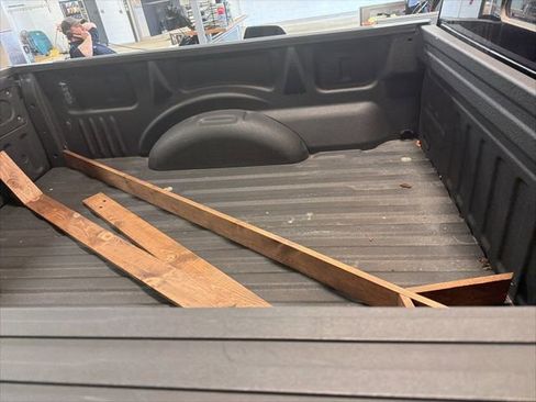 Used 2019 Ford F150 XLT w/ Equipment Group 302A Luxury image 12