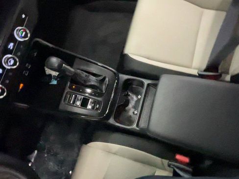 Certified 2025 Honda CR-V EX image 37