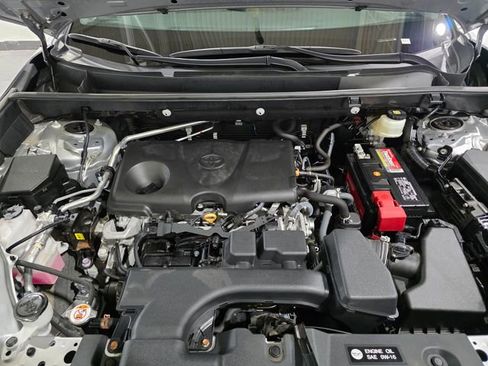 Used 2022 Toyota RAV4 Limited AWD/4WD image 25