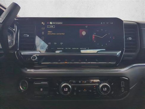 Used 2023 GMC Sierra 1500 Elevation image 14