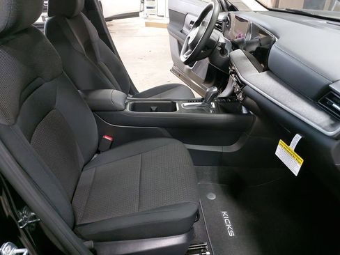 New 2026 Nissan Kicks S image 10