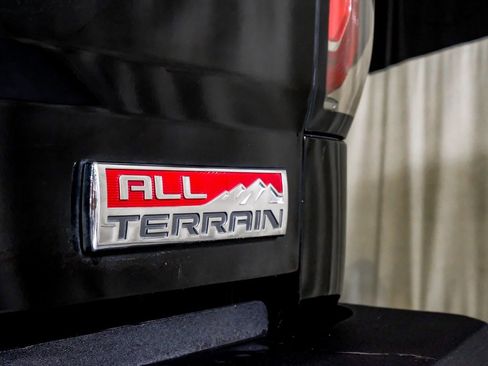 Used 2016 GMC Sierra 1500 SLT w/ All-Terrain Package image 43