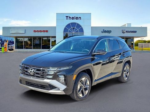 Used 2025 Hyundai Tucson SEL AWD/4WD image 2