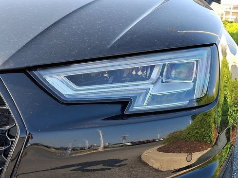 Used 2019 Audi A4 2.0T Premium Plus w/ Premium Plus Package AWD/4WD image 8