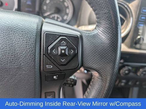 Used 2019 Toyota Tacoma TRD Off-Road AWD/4WD image 18