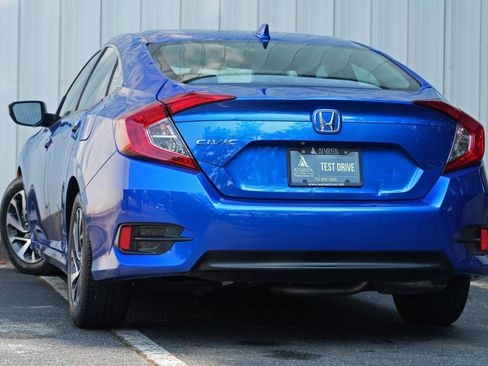 Used 2017 Honda Civic EX image 5