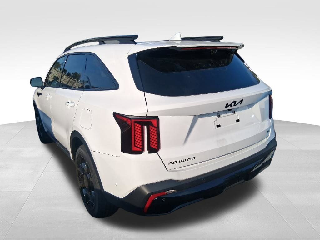 Certified 2026 Kia Sorento AWD image 6