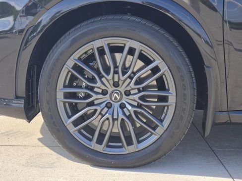 Used 2024 Lexus RX 500h F Sport w/ Convenience Package image 14