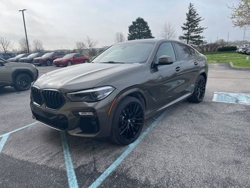 Used 2021 BMW X6 xDrive40i w/ M Sport Package image 6