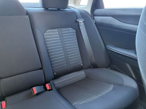 Used 2025 Kia K5 LXS image 36