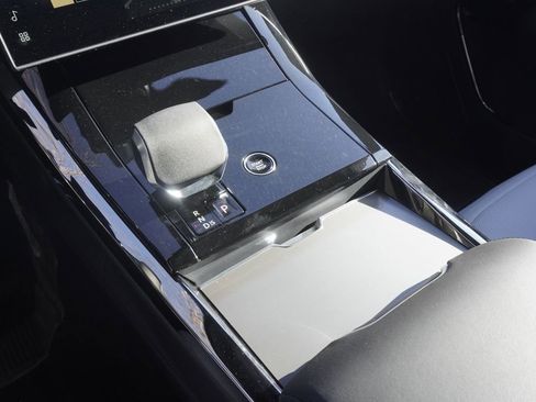 New 2025 Land Rover Range Rover Sport Dynamic SE image 14