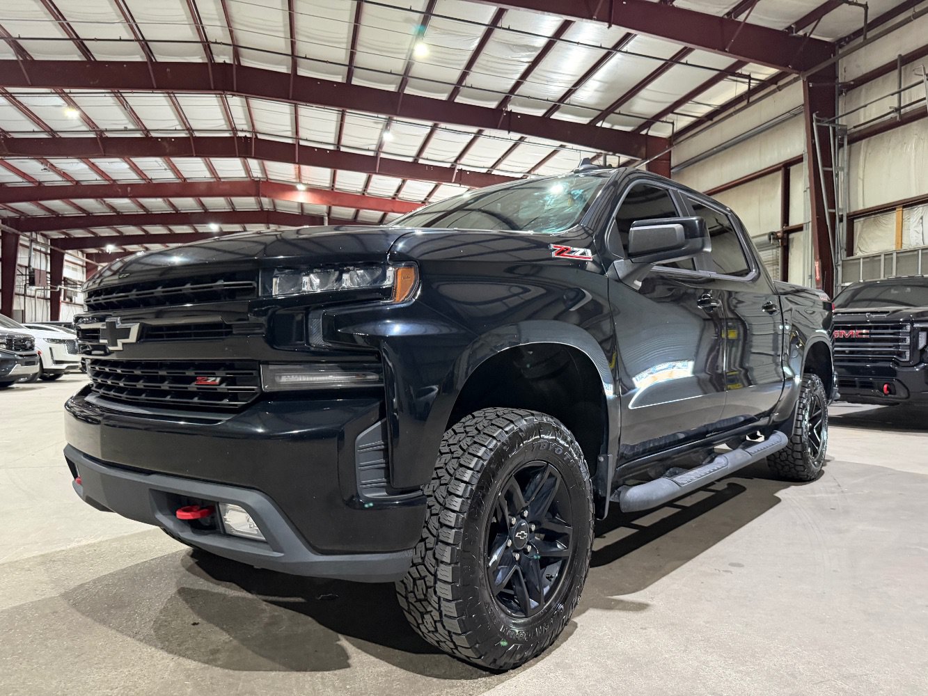 Used 2020 Chevrolet Silverado 1500 LT Trail Boss AWD/4WD image 9